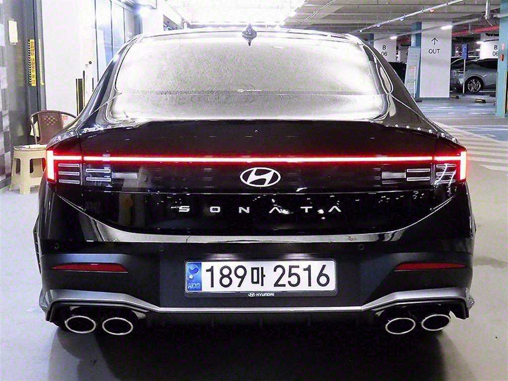 HYUNDAI Sonata - Vista 5