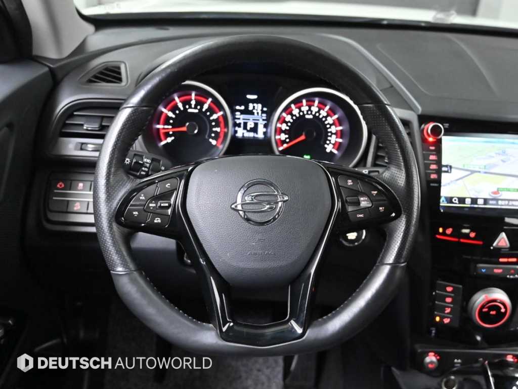 Ssangyong Tivoli 2019 Blanco - Importación desde Corea - HF Imports Iquique - Foto 13