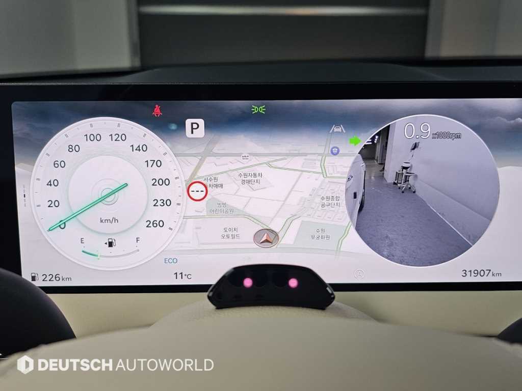 Genesis GV70 - Vista 8