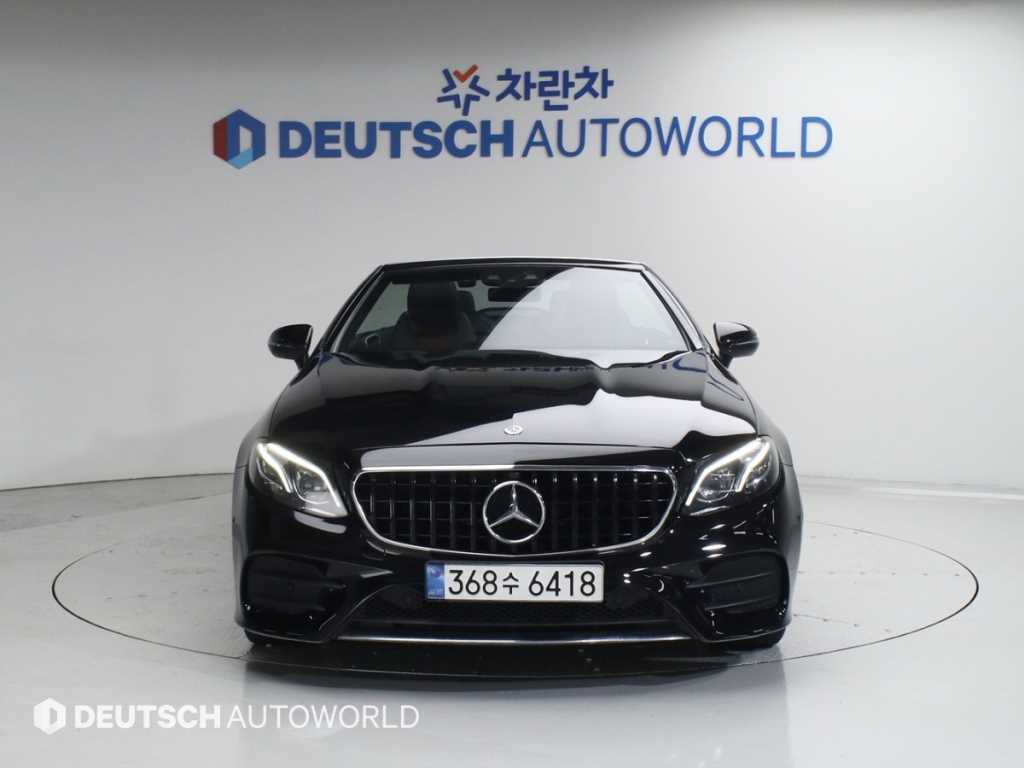 Mercedes Benz E class - Vista 3