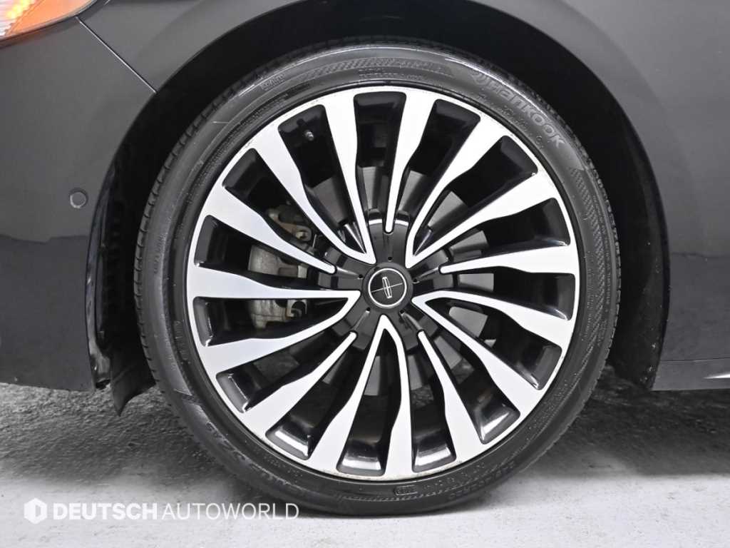 Lincoln Continental - Vista 5