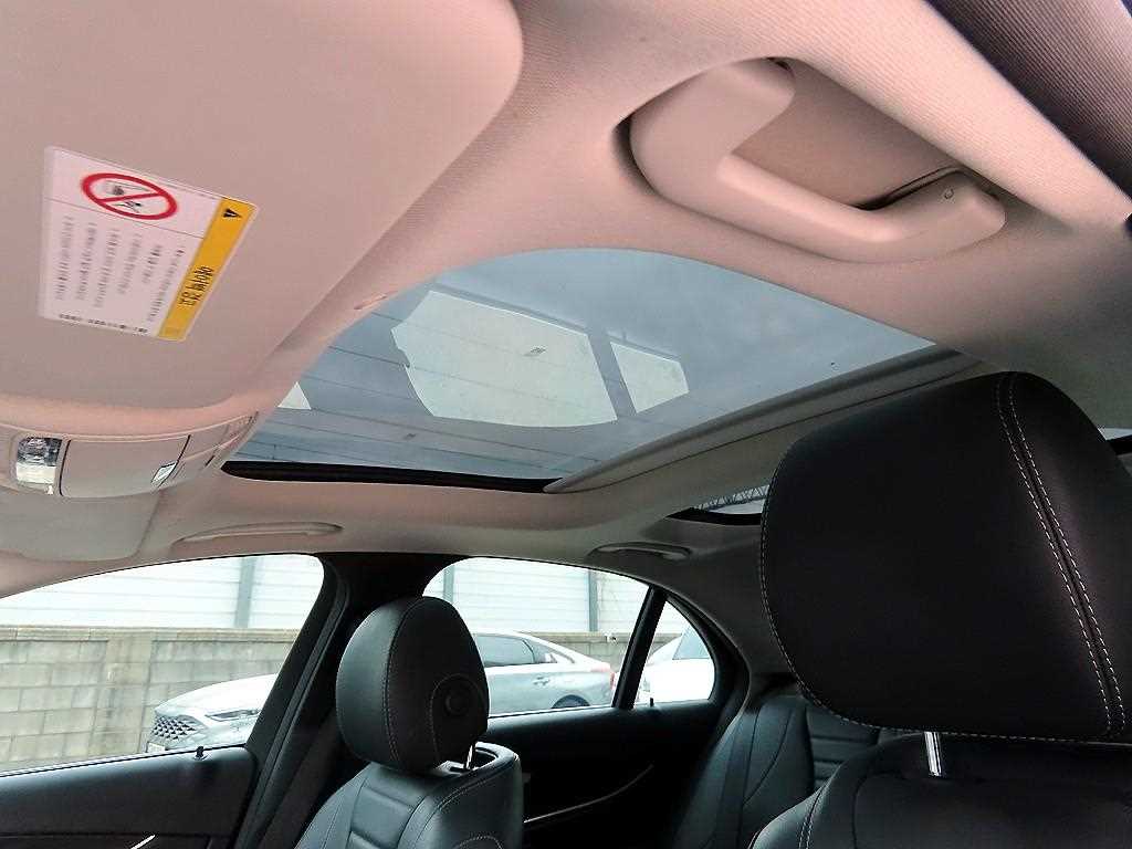 Mercedes Benz E class 2017 Blanco - Importación desde Corea - HF Imports Iquique - Foto 17