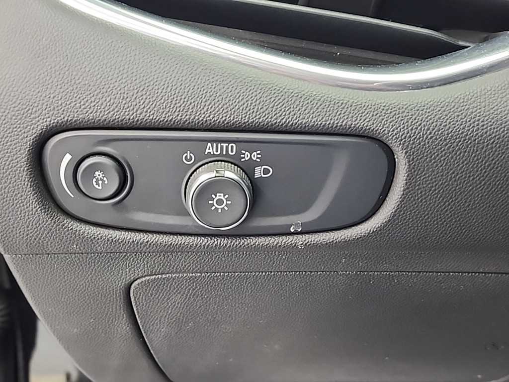 Chevrolet Malibu 2017 Negro - Importación desde Corea - HF Imports Iquique - Foto 18