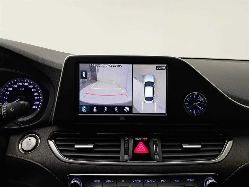 HYUNDAI Grandeur - Vista 10