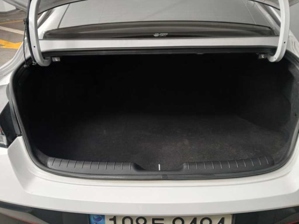 HYUNDAI Avante 2024 Blanco - Importación desde Corea - HF Imports Iquique - Foto 18