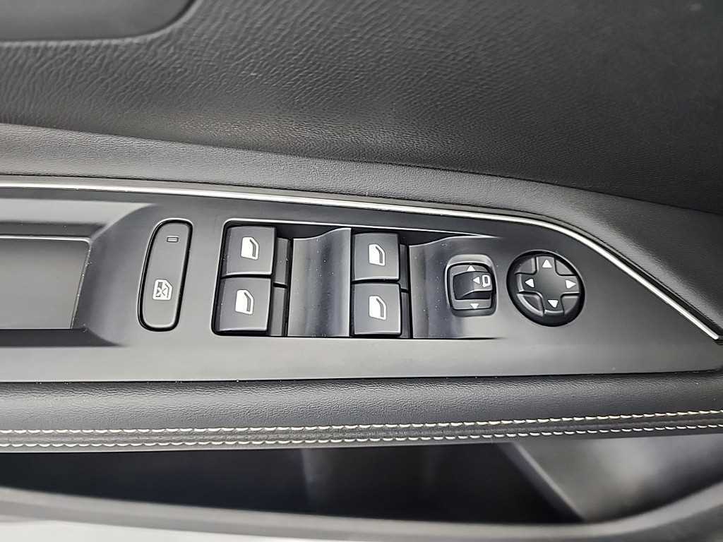 Peugeot 5008 2024 Negro - Importación desde Corea - HF Imports Iquique - Foto 16