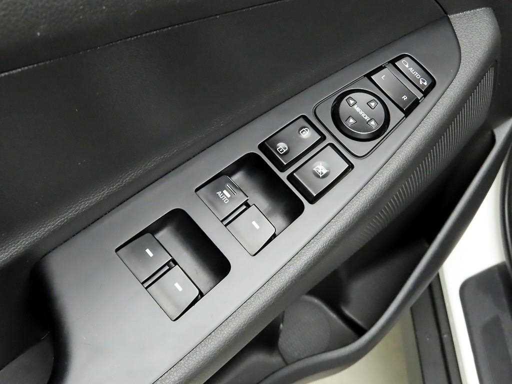 HYUNDAI Tucson - Vista 11