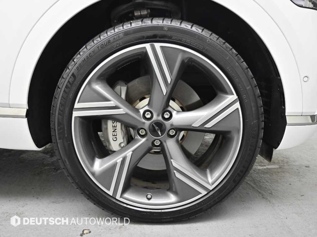 Genesis GV80 - Vista 5