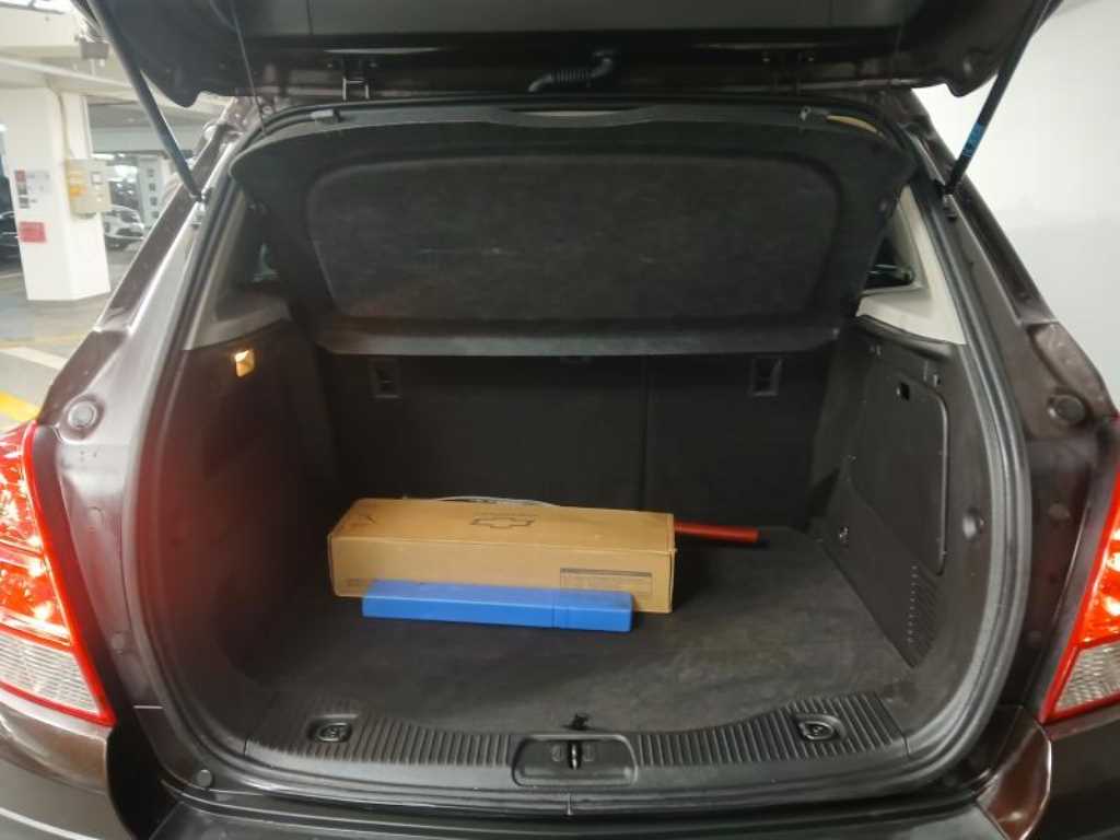 Chevrolet Trax 2014 Café - Importación desde Corea - HF Imports Iquique - Foto 18