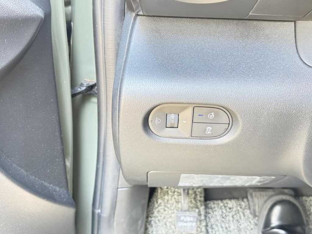 HYUNDAI Casper - Vista 8