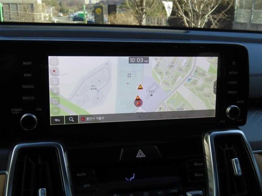 KIA Sorento - Vista 8