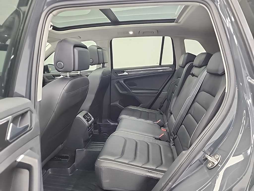 Volkswagen Tiguan - Vista 12