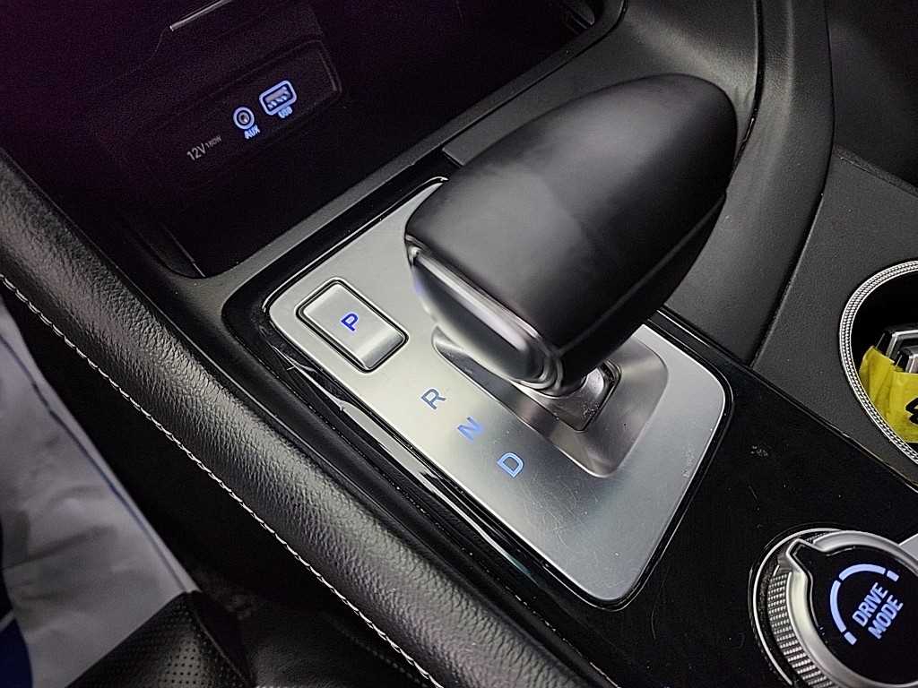 Genesis G70 - Vista 8