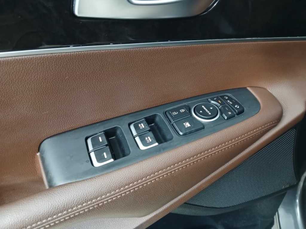 KIA Sorento - Vista 10