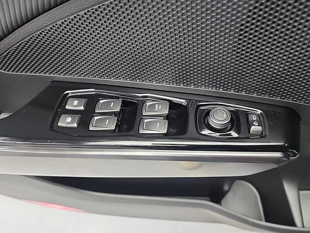 Ssangyong Tivoli 2021 Gris - Importación desde Corea - HF Imports Iquique - Foto 16