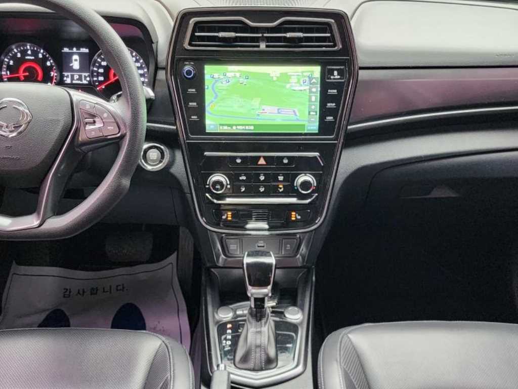 Ssangyong Tivoli 2021 - Importación desde Corea - HF Imports Iquique - Foto 18