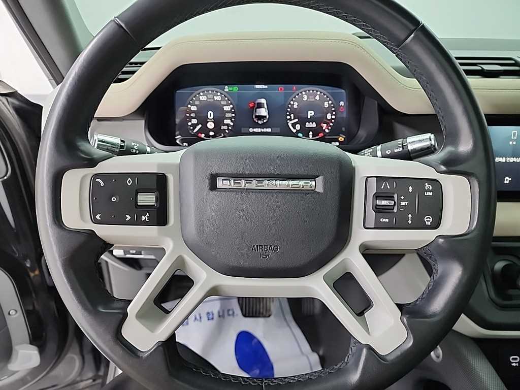 Land Rover Defender - Vista 9