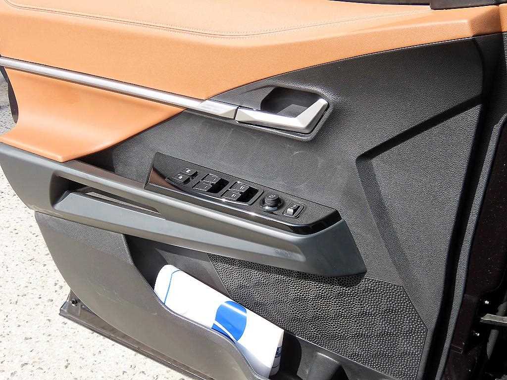 Ssangyong Torres - Vista 11