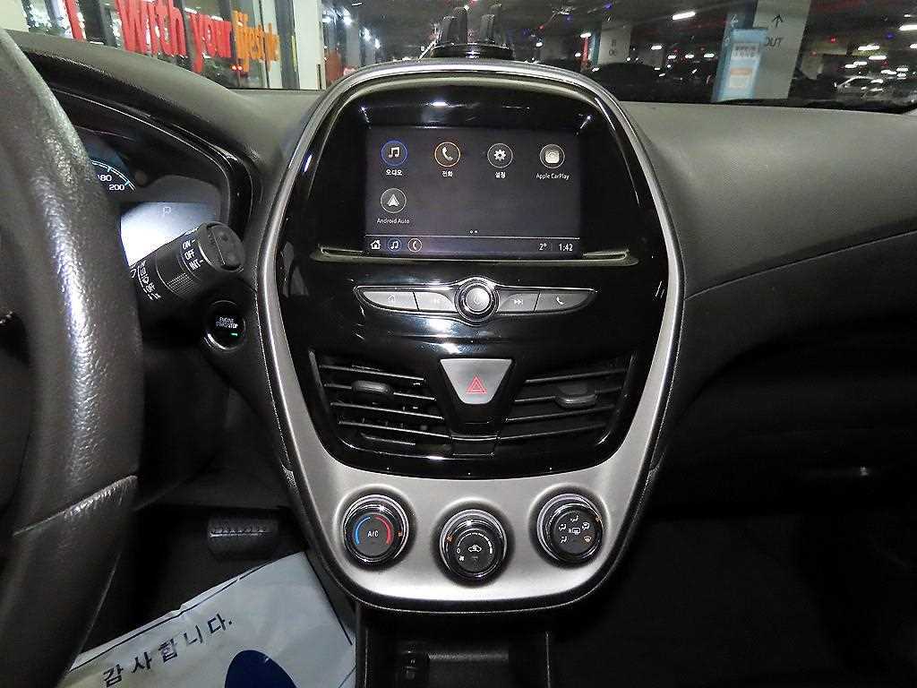 Chevrolet Spark - Vista 11