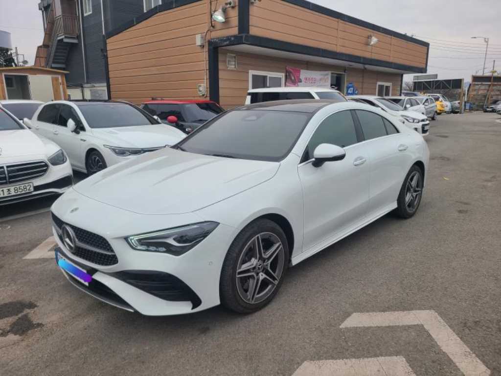 Mercedes Benz CLA Class - Vista 2