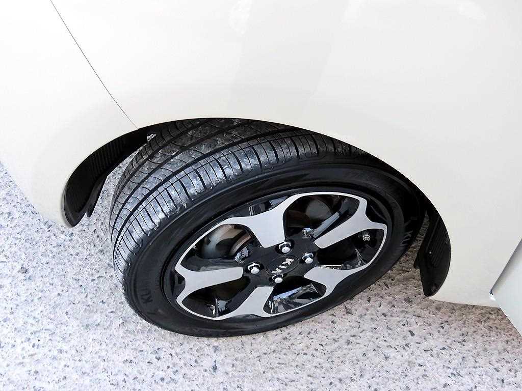 KIA Ray 2016 Blanco - Importación desde Corea - HF Imports Iquique - Foto 20