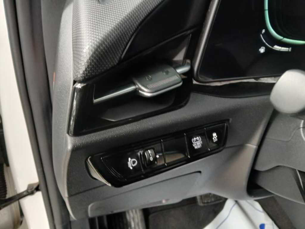 KIA Niro - Vista 10