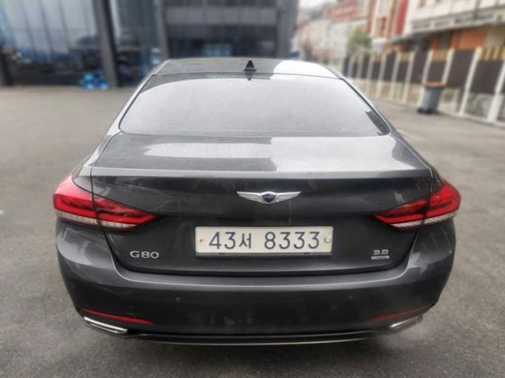 Genesis G80 - Vista 2