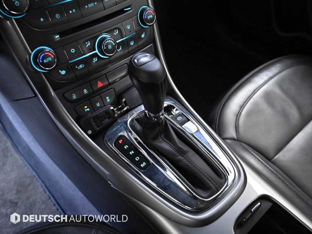 Chevrolet Malibu - Vista 9