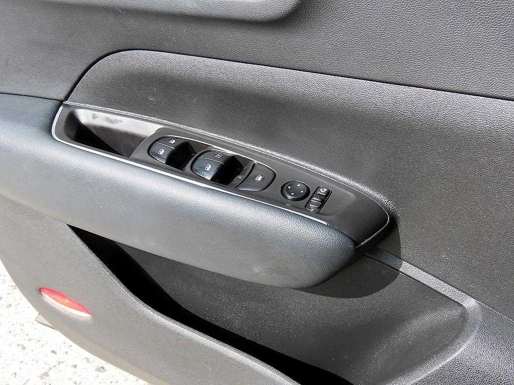 SAMSUNG QM6 - Vista 11