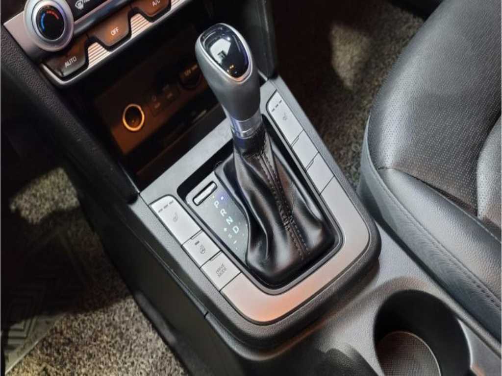 HYUNDAI Avante 2020 - Importación desde Corea - HF Imports Iquique - Foto 14