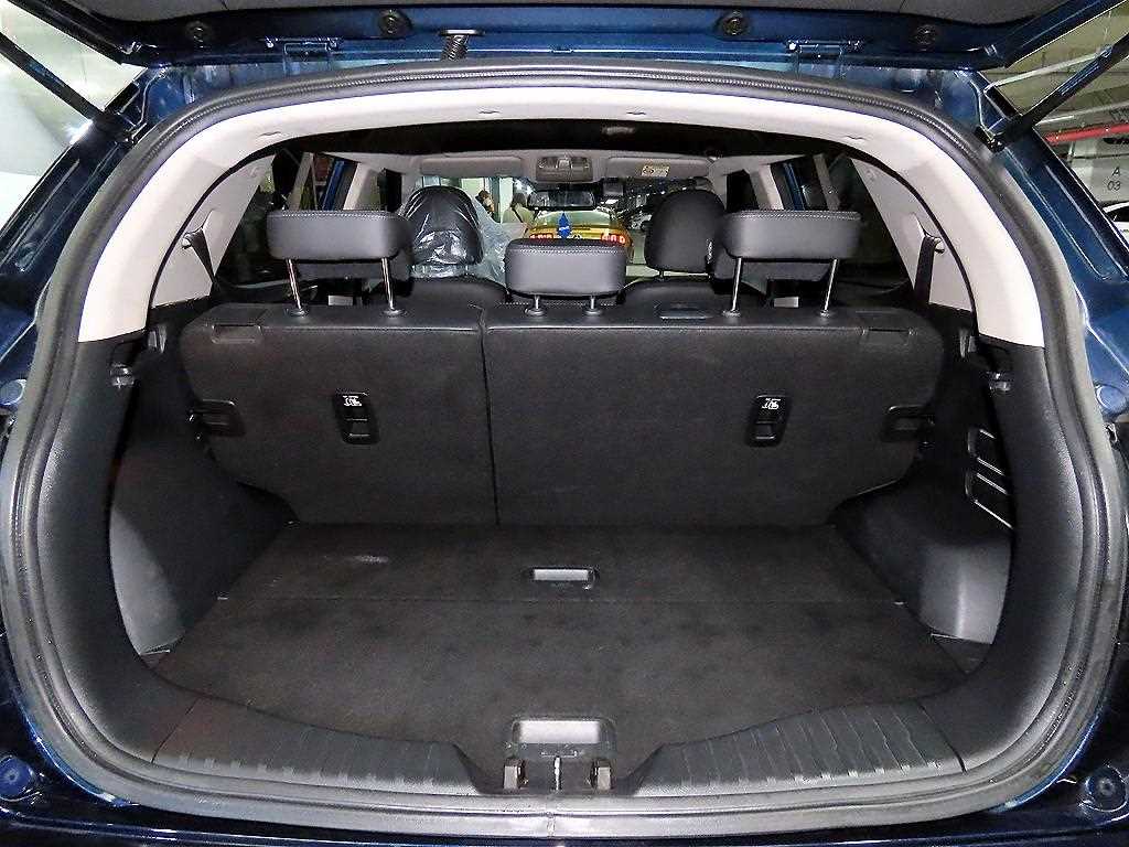 Ssangyong Tivoli 2022 Azul - Importación desde Corea - HF Imports Iquique - Foto 18