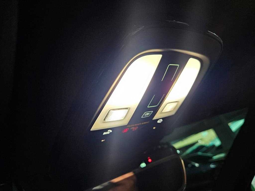 Volvo XC90 2024 Blanco - Importación desde Corea - HF Imports Iquique - Foto 17