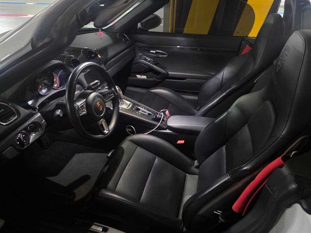 Porsche 718 - Vista 6