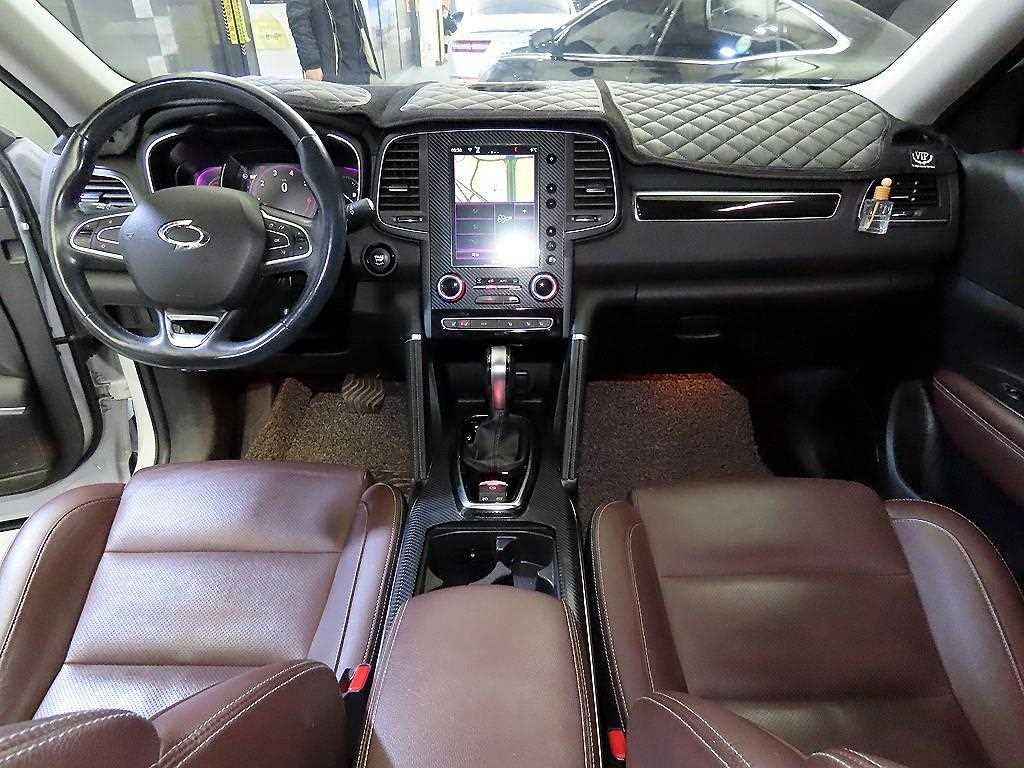 SAMSUNG QM6 - Vista 10