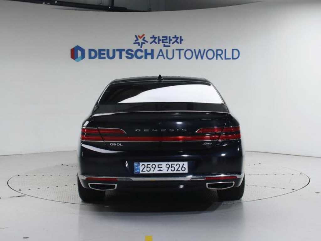 Genesis G90 - Vista 4