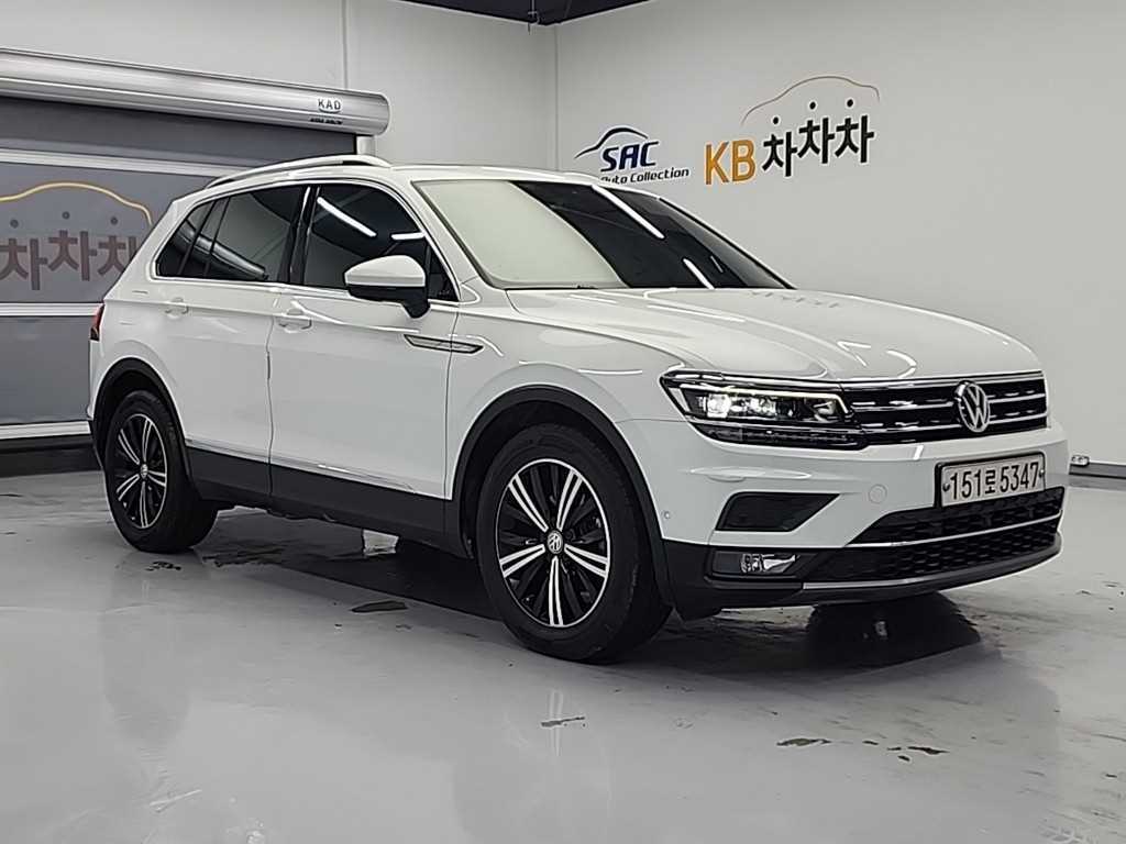 Volkswagen Tiguan - Vista 4
