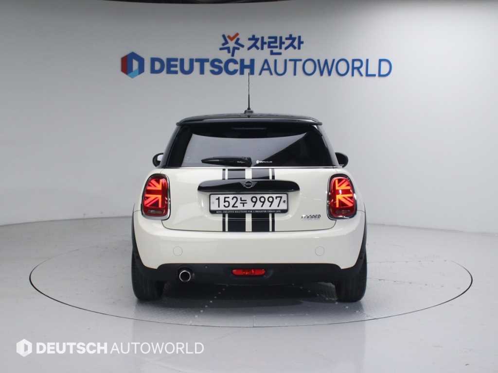 Mini Cooper - Vista 4