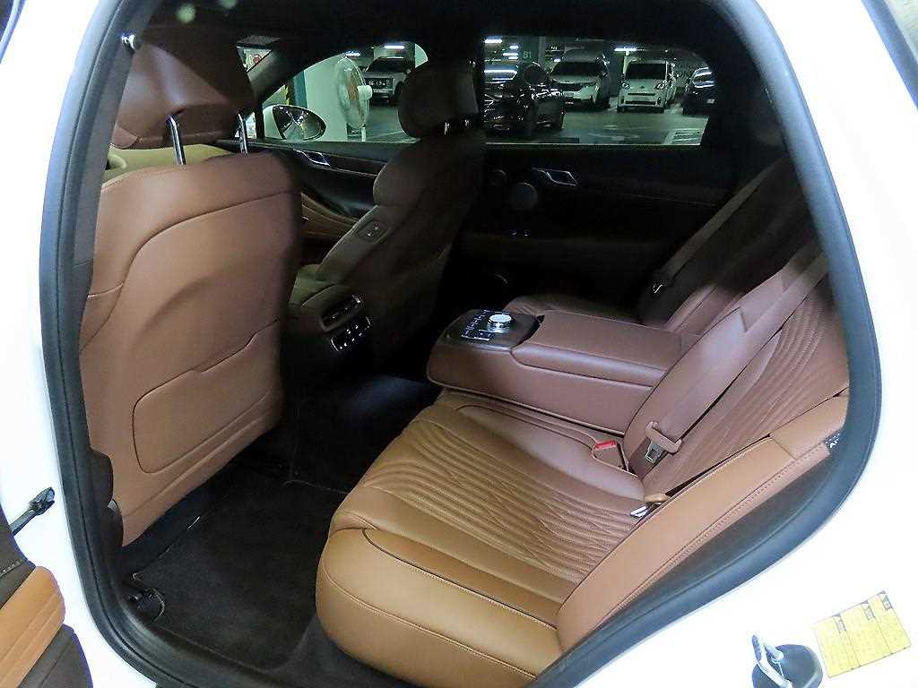 Genesis G80 - Vista 7