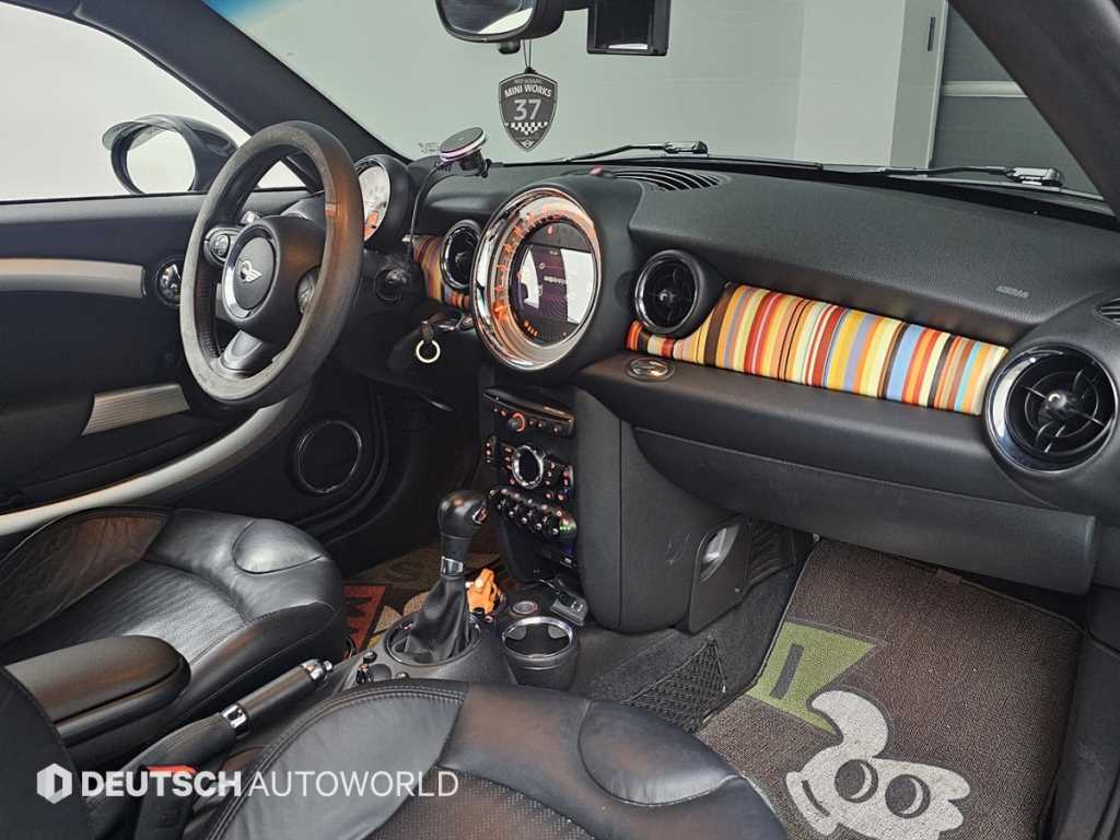 Mini Coupe - Vista 7