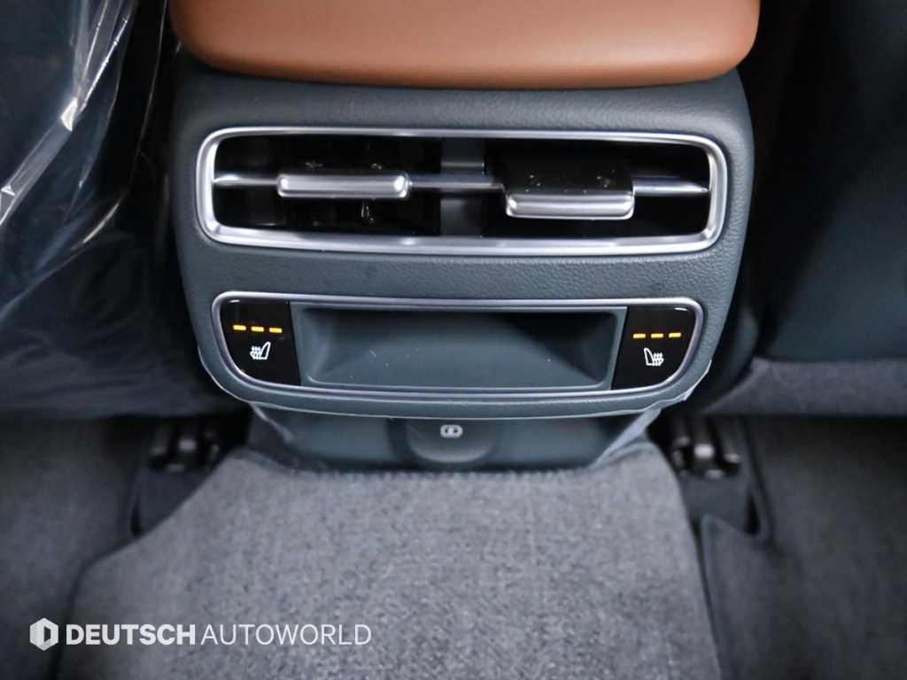 Genesis GV70 2026 Negro - Importación desde Corea - HF Imports Iquique - Foto 16