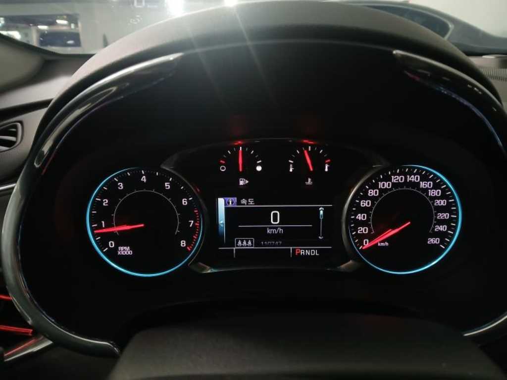 Chevrolet Malibu - Vista 9