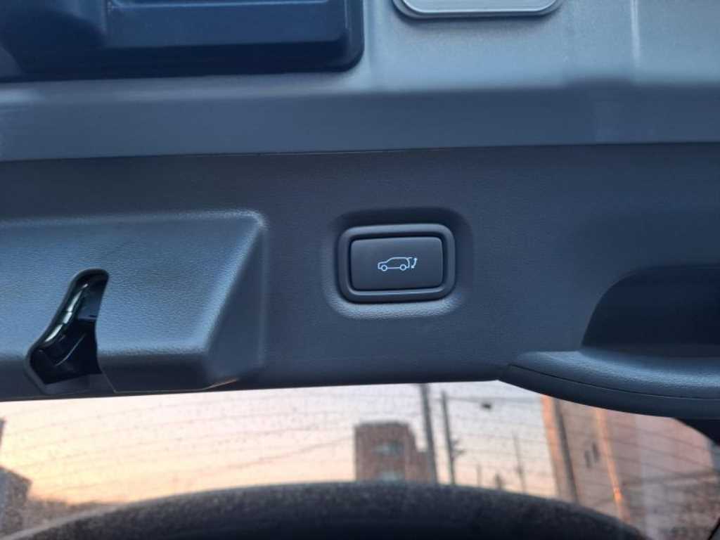 HYUNDAI Ioniq 5 - Vista 5