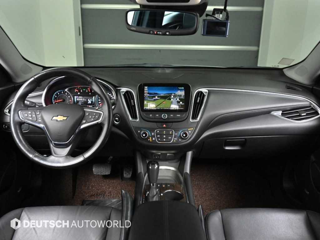 Chevrolet Malibu - Vista 7