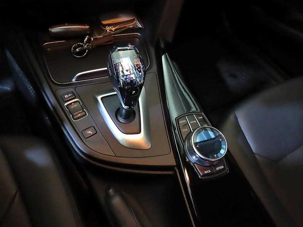 BMW Gran Turismo - Vista 12