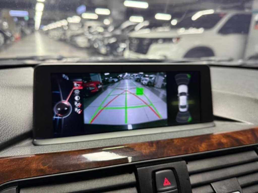 BMW 3 series 2013 Negro - Importación desde Corea - HF Imports Iquique - Foto 13