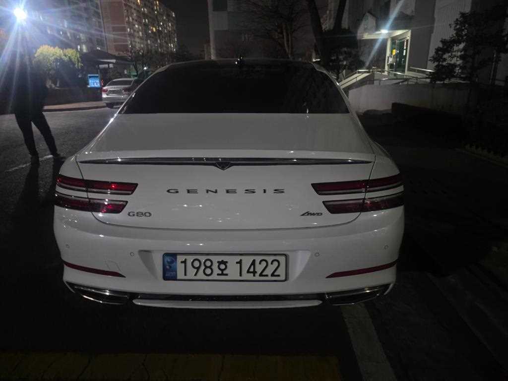 Genesis G80 - Vista 4