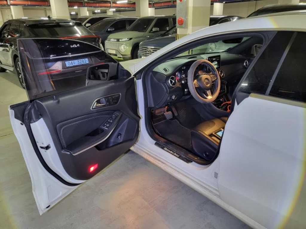 Mercedes Benz CLA Class - Vista 7