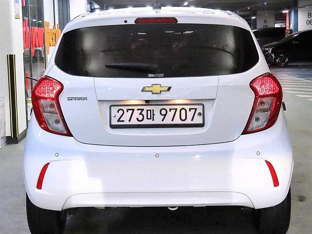 Chevrolet Spark - Vista 5