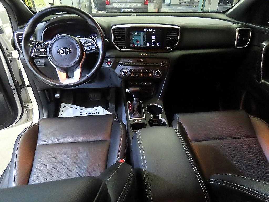 KIA Sportage - Vista 10