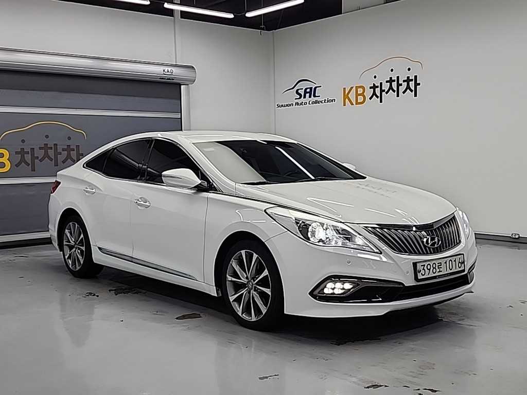 HYUNDAI Grandeur - Vista 4